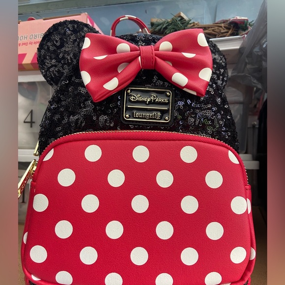 Disney Handbags - Minnie Mouse Loungefly backpack